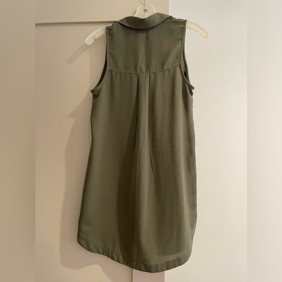 Half button down midi dress - Picture 3 of 3